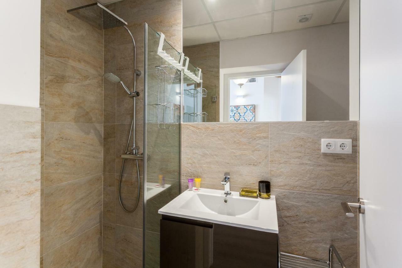 Apartament Florit Flats - Center 2Br 2Ba Attic Terrace View Wifi Ac Walencja Zewnętrze zdjęcie